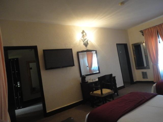 Hotel Royal Spa Zimapan ภายนอก รูปภาพ