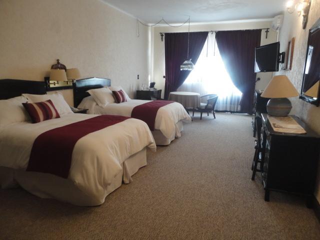 Hotel Royal Spa Zimapan ภายนอก รูปภาพ